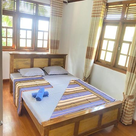 Bed and Breakfast Happy Feet Diyaluma à Koslanda Extérieur photo