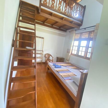 Bed and Breakfast Happy Feet Diyaluma à Koslanda Extérieur photo